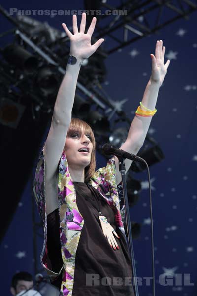 YELLE - 2008-07-06 - PARIS - Hippodrome de Longchamp - 